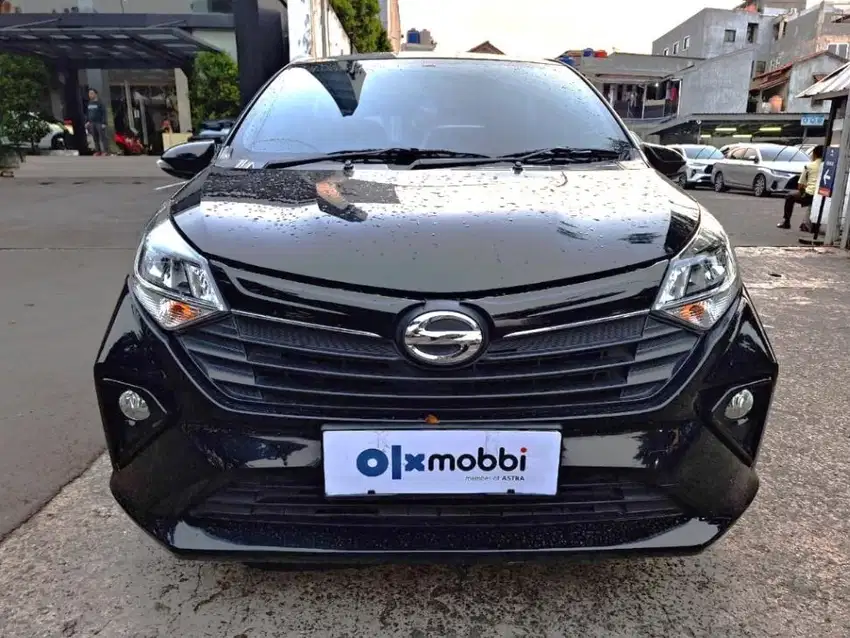[OLX Mobbi] Daihatsu Sigra Silver 1.2 R Bensin-MT 2023 DOR