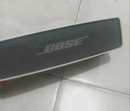 speaker bose soundlink mini masih mulus