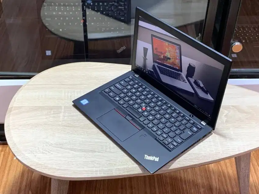 Lenovo Thinkpad X280 12inc FrameLess Intel Core i5-8250U (QuadCore)
