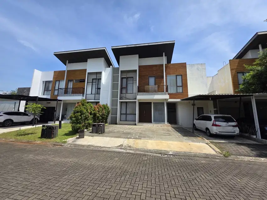 Dijual Rumah Luas Harga Murah di Cluster Divena The Avani BSD