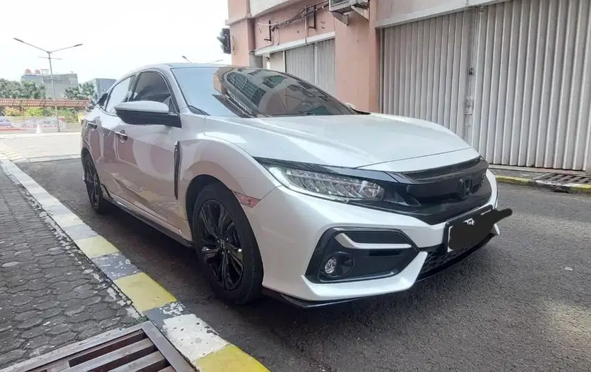 Honda Civic RS hatchback 2020 Putih Civic Turbo E