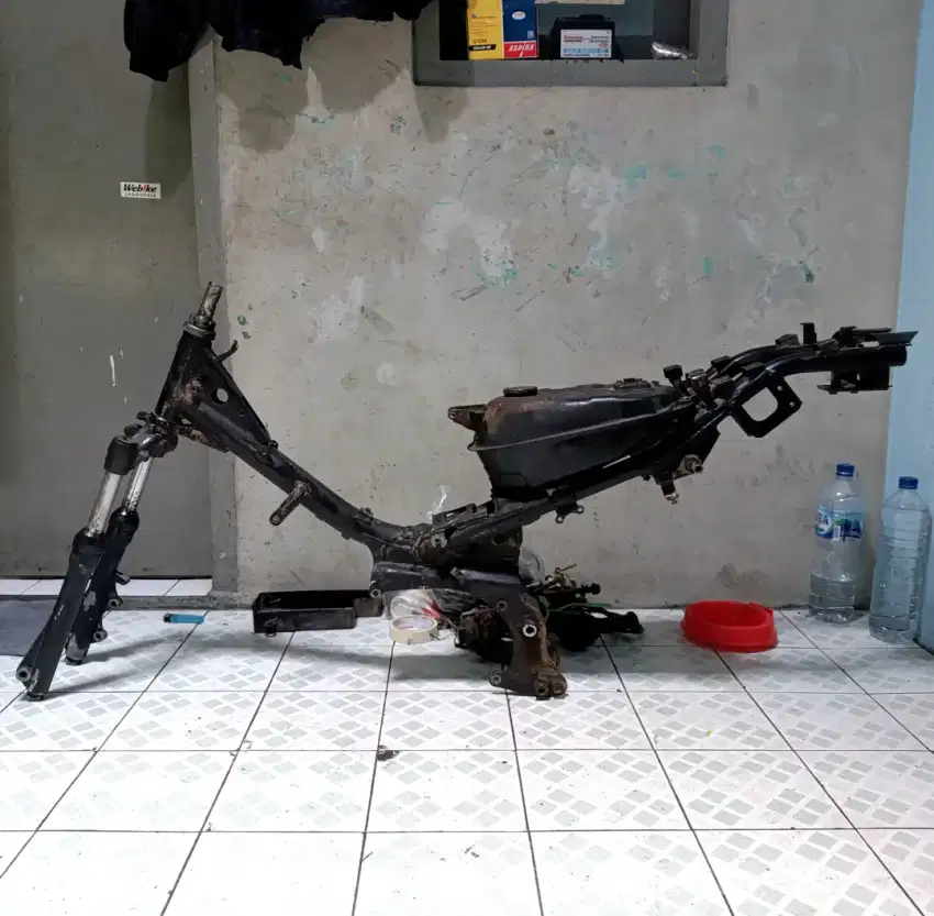 rangka bahan sleep engine vega r drag