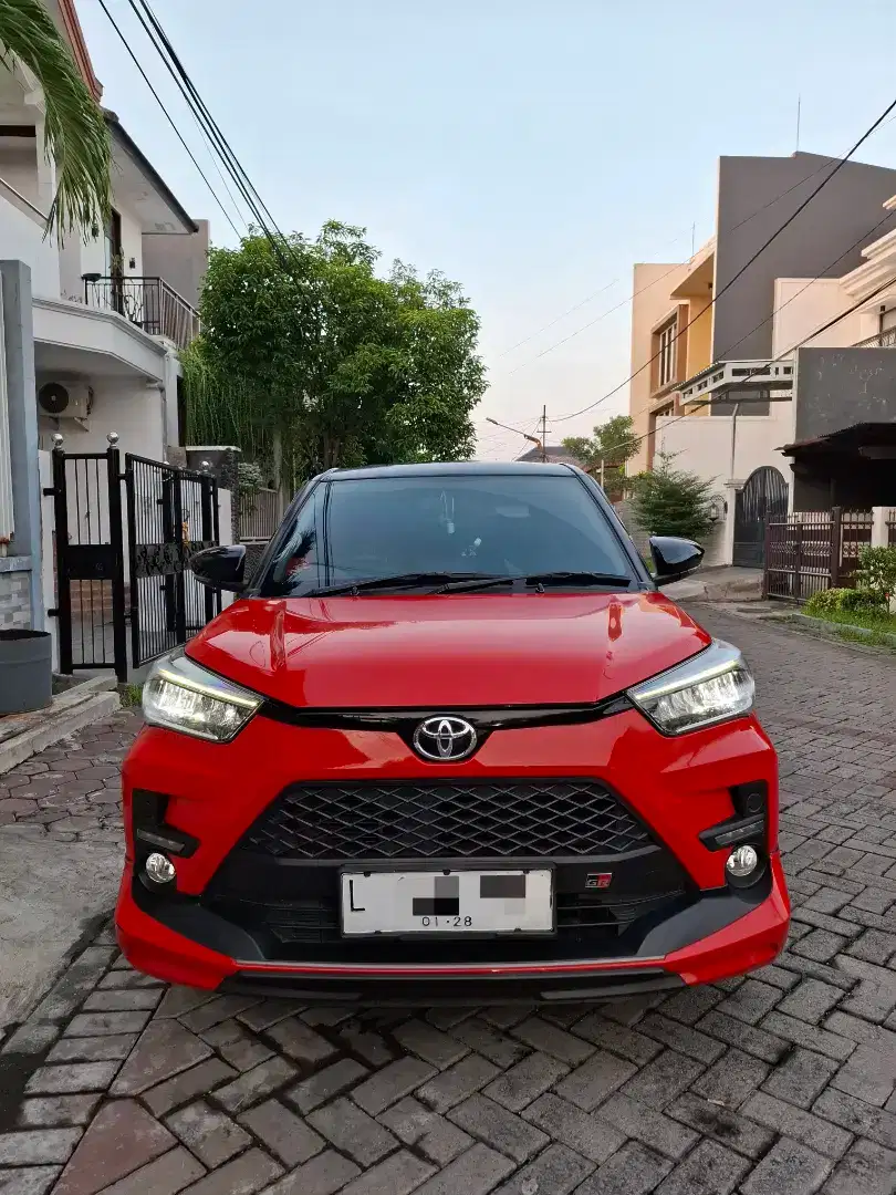 Raize GR Sport 1.0 Turbo 2023 PMK AT Matic NIK 2022 Merah Two Tone TSS