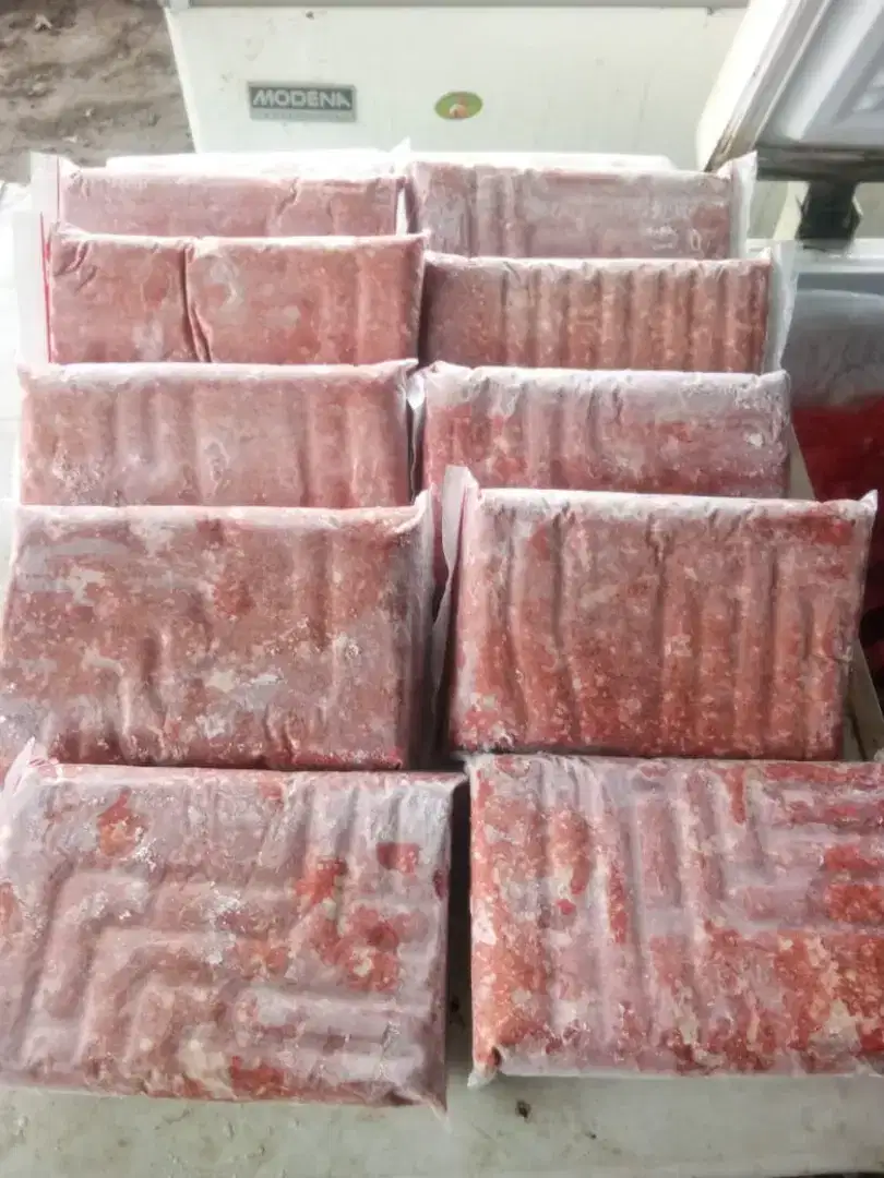 makanan anjing (dog food sapi)