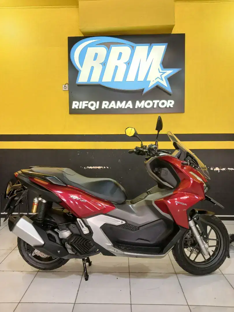 HONDA NEW ADV 160 CBS TAHUN 2022 KM 4RB