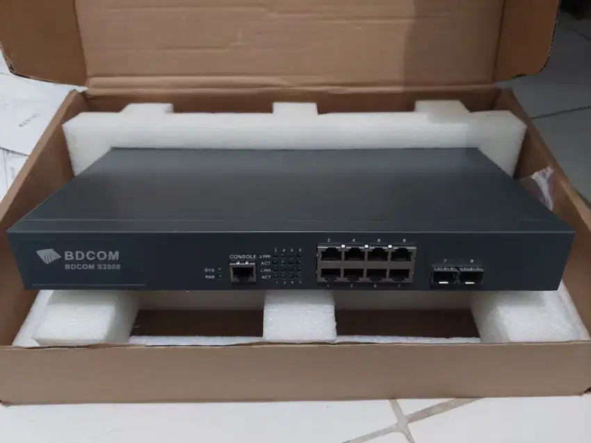 Switch manage l2 l2switch l2-switch bdcom s2508 sfp ge 8 port vlan