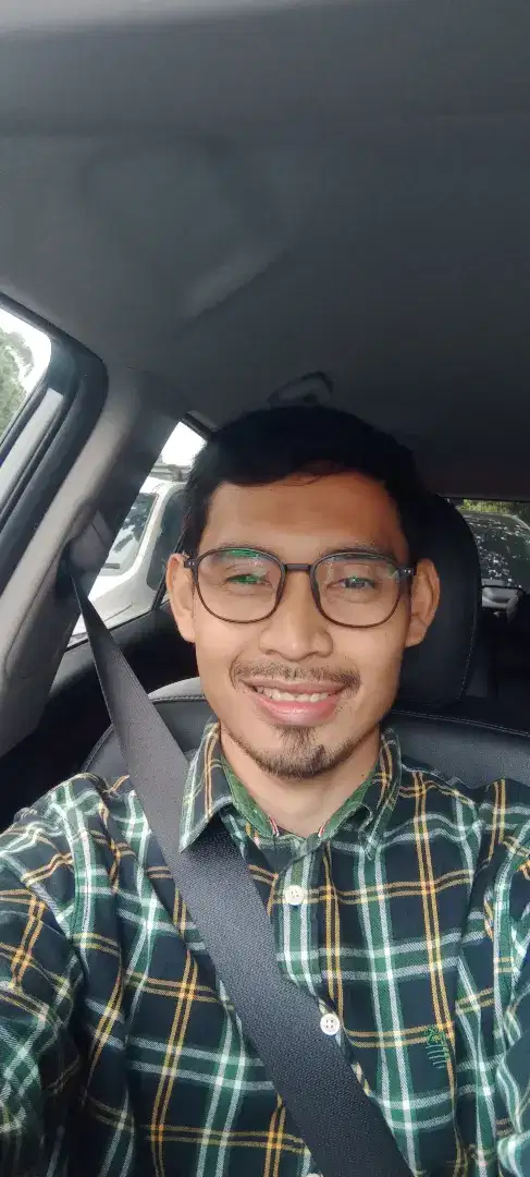 Saya sedang mencari pekerjaan driver perilen Sabtu Minggu