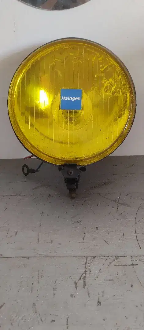 Foglamp kaca kuning