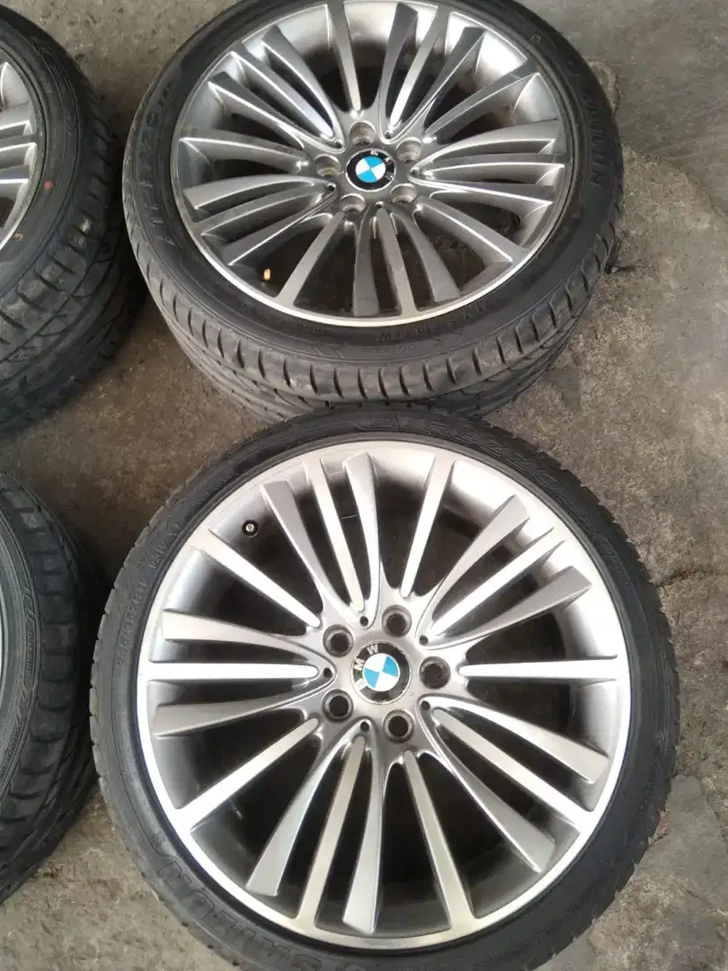 Velg BMW Seri 640i R.19 ori