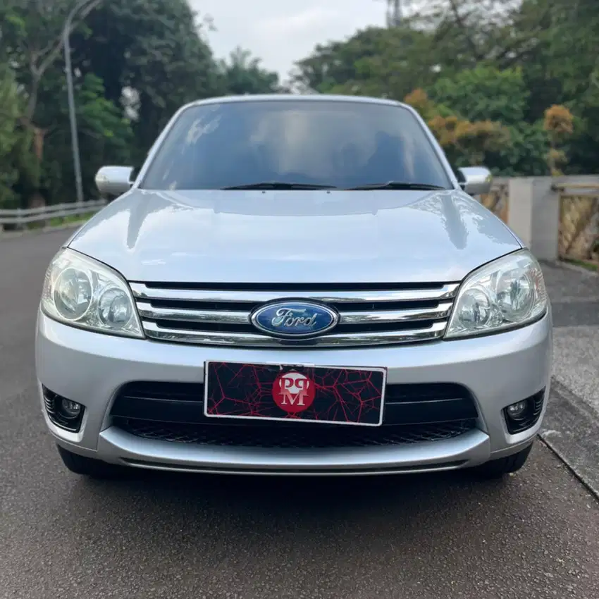 FORD ESCAPE XLT 2.3CC AT 2009 GOOD CONDITION
