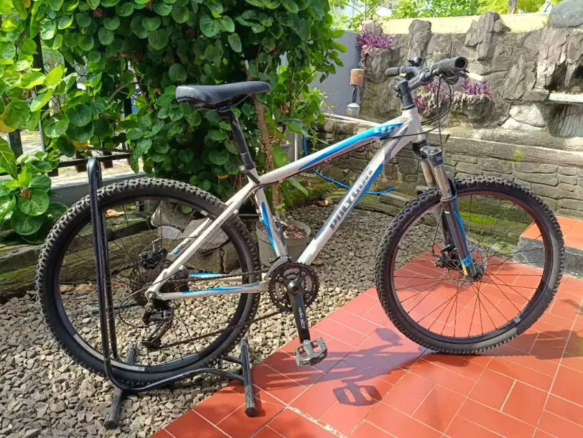 POLYGON PREMIER 4.0 mulus cakep normal
