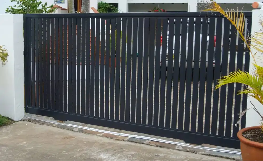 Jual Pagar minimalis, pagar cutting, kanopi spandek, alderon, kaca dll