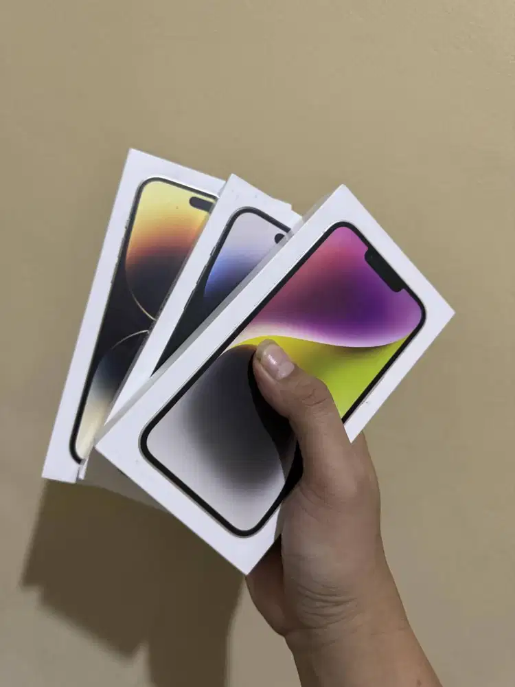 iPhone 15 Hitam Garansi Resmi