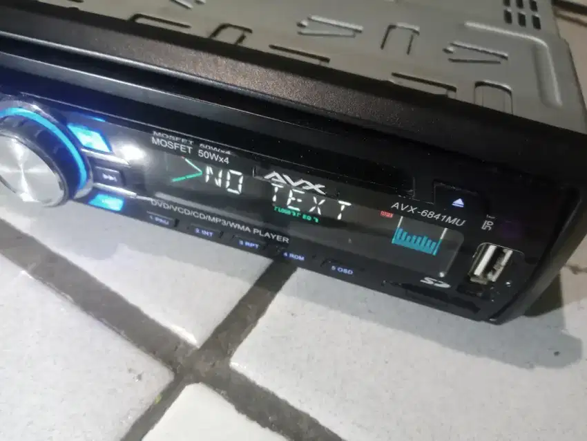 Tape mobil avx masih mulus