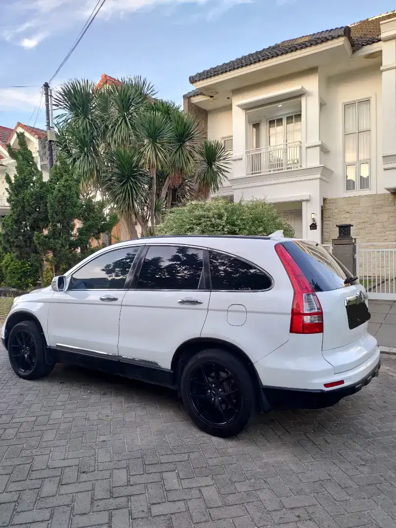 CRV 2.4 2010 ISTIMEWA
