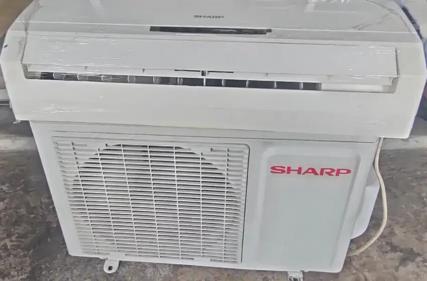 AC 1/2 PK SHARP Low300Wat Orisinil Dingin Sekali Normal Dan Bagus