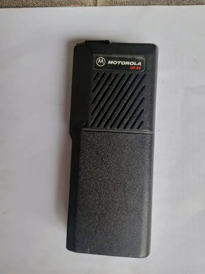 Jual 1unit casing HT Motorola GP 88 bagian bawa kiri kanan msh mulus