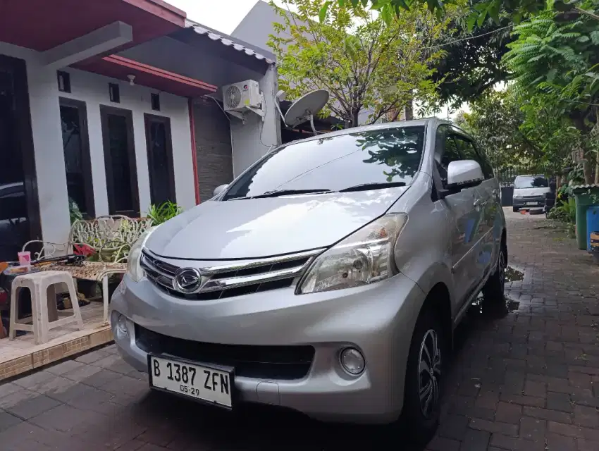 Daihatsu Xenia 2014 vvti