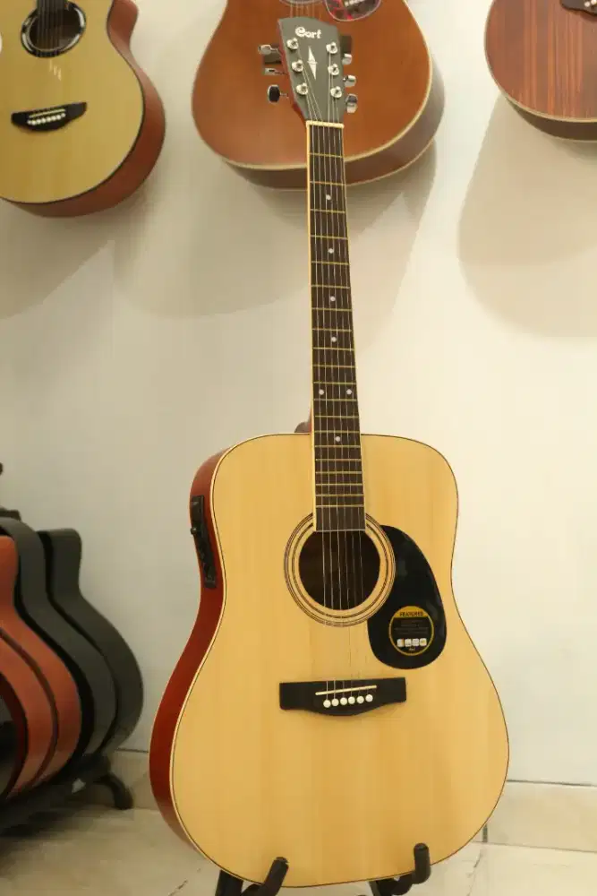 Gitar akustik elektrik