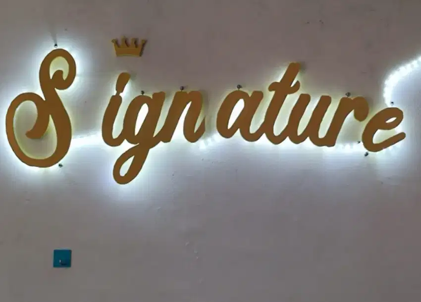 Logo Cafe, dekorasi dinding led Signature
