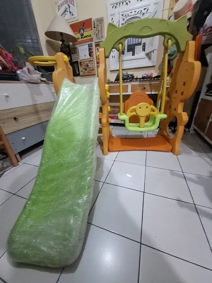 Ayunan dan prosotan anak merk Tobebe dino made in Korea prelove