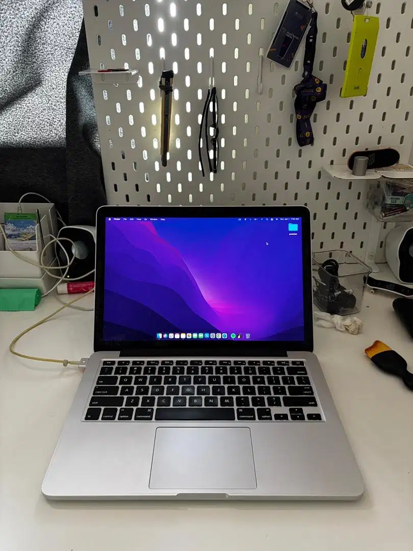 Macbook Pro A1502 (EMC2835) Second first hand