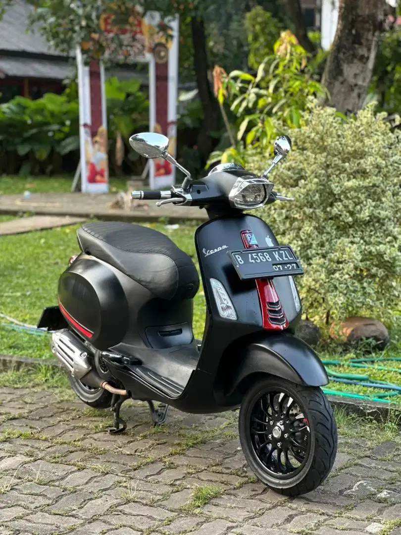 Vespa Sprint S Black Oppaco 2022
