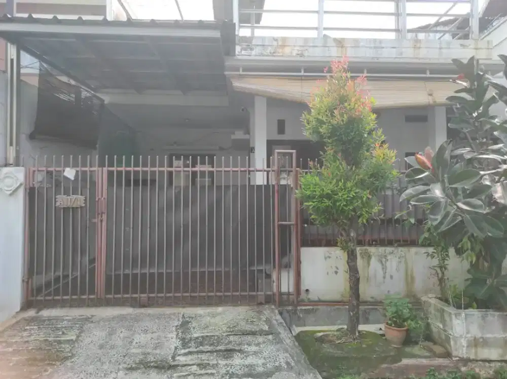 Dijual Rumah di Cucur Timur Bintaro Sektor 4