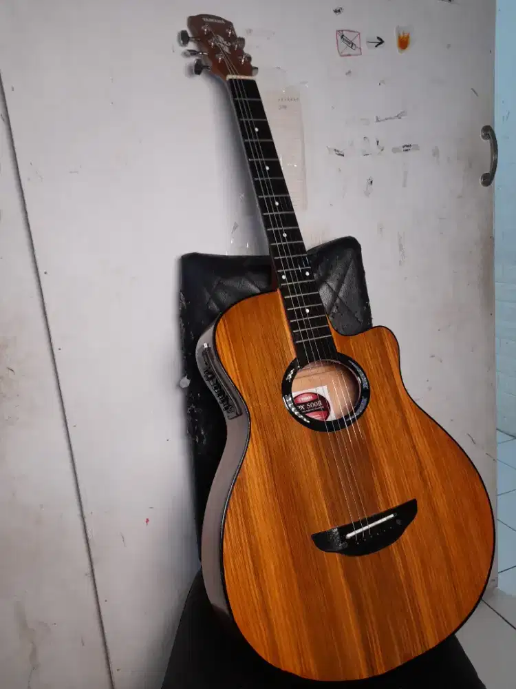 Gitar akustik elektrik yamaha apx ns