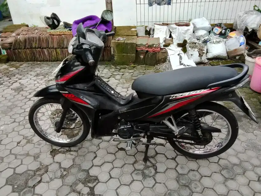 Honda Absolute Revo