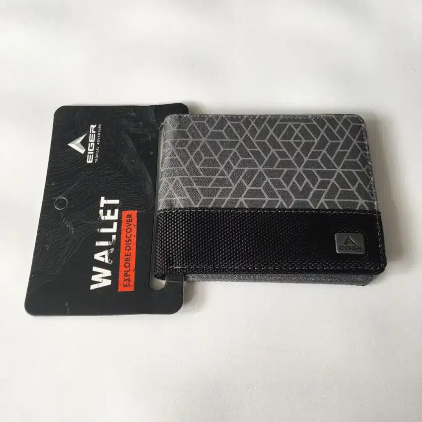 Original Dompet Eiger Geometrica