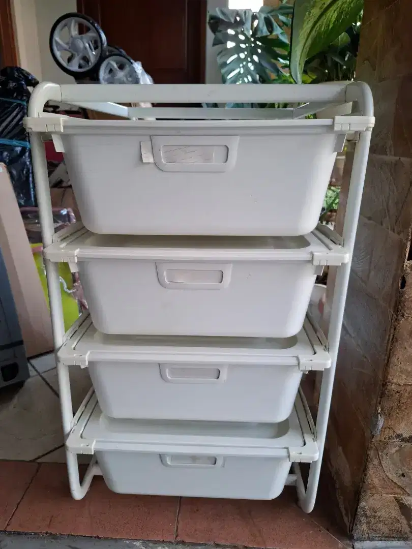 Kotak Penyimpanan Ikea