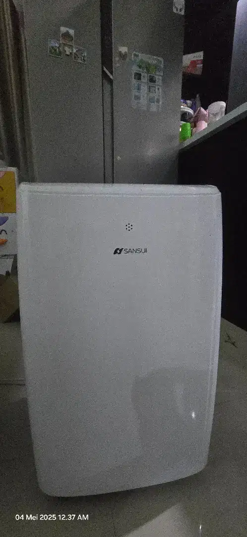 Ac portable merk sansui
