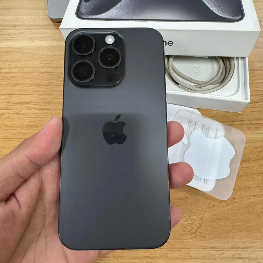 iPhone 15 Pro 256 GB Fullset Original ex inter all operator Nominus
