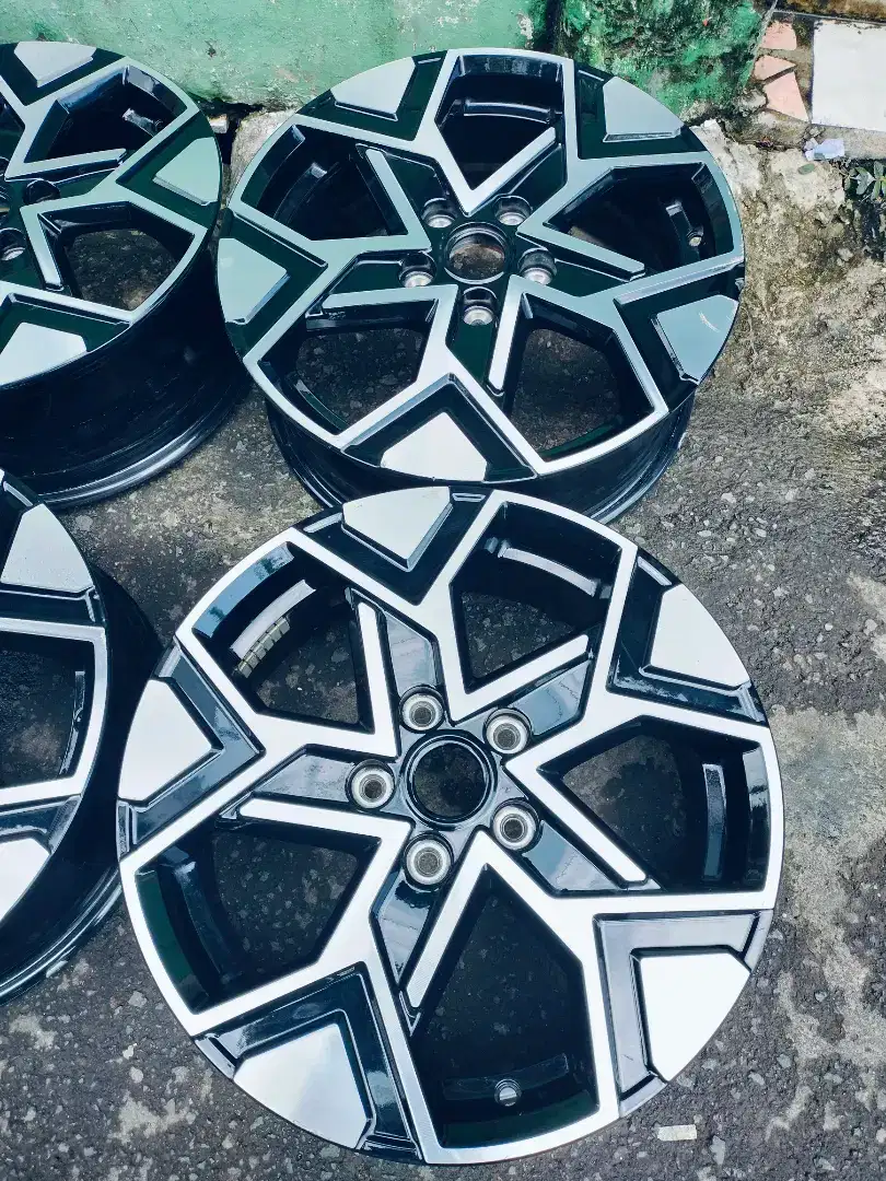 Velg HYUNDAI STARGAZER R.17 ori