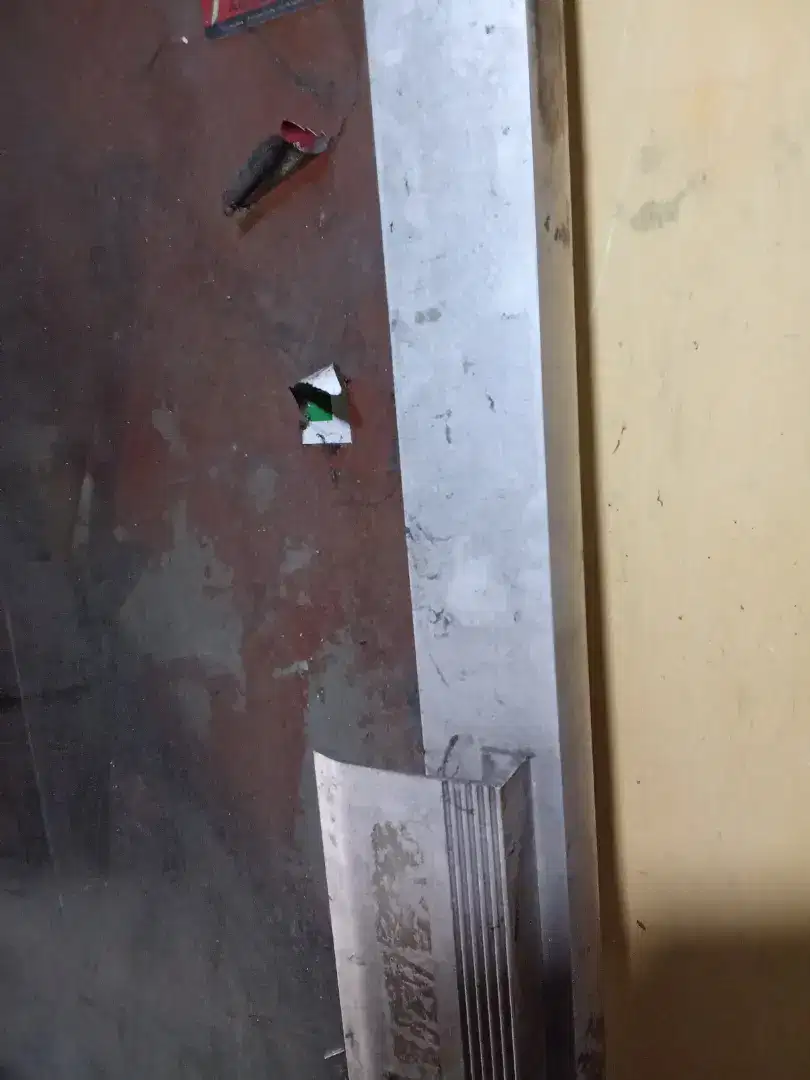 Bu jual lepasan pintu kantor almunium