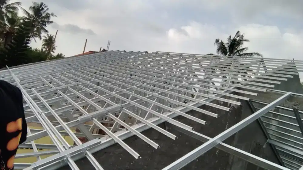 Atap bajaringan,plafon pvc,gypsum dll