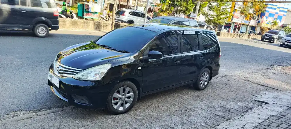 Grand livina sv 1.5 Matic