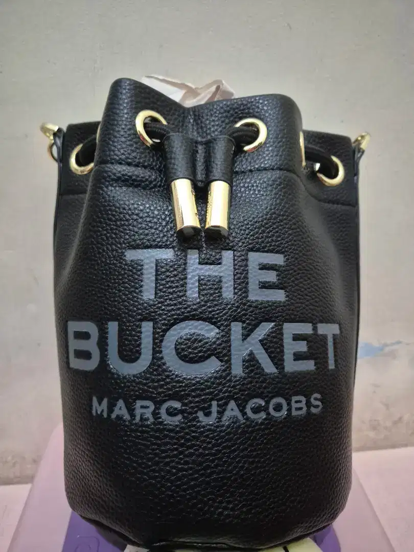 Tas bucket Marc jacobs