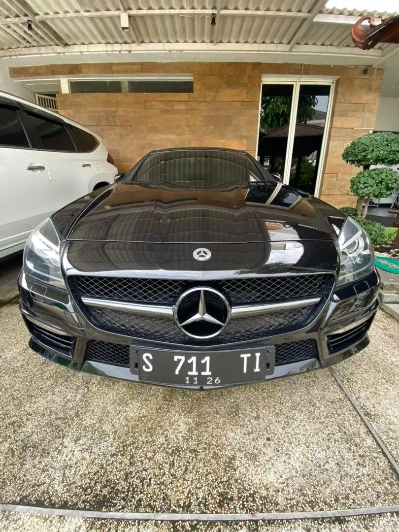 Slk 200 2012 low odo perfect condition plat L asli