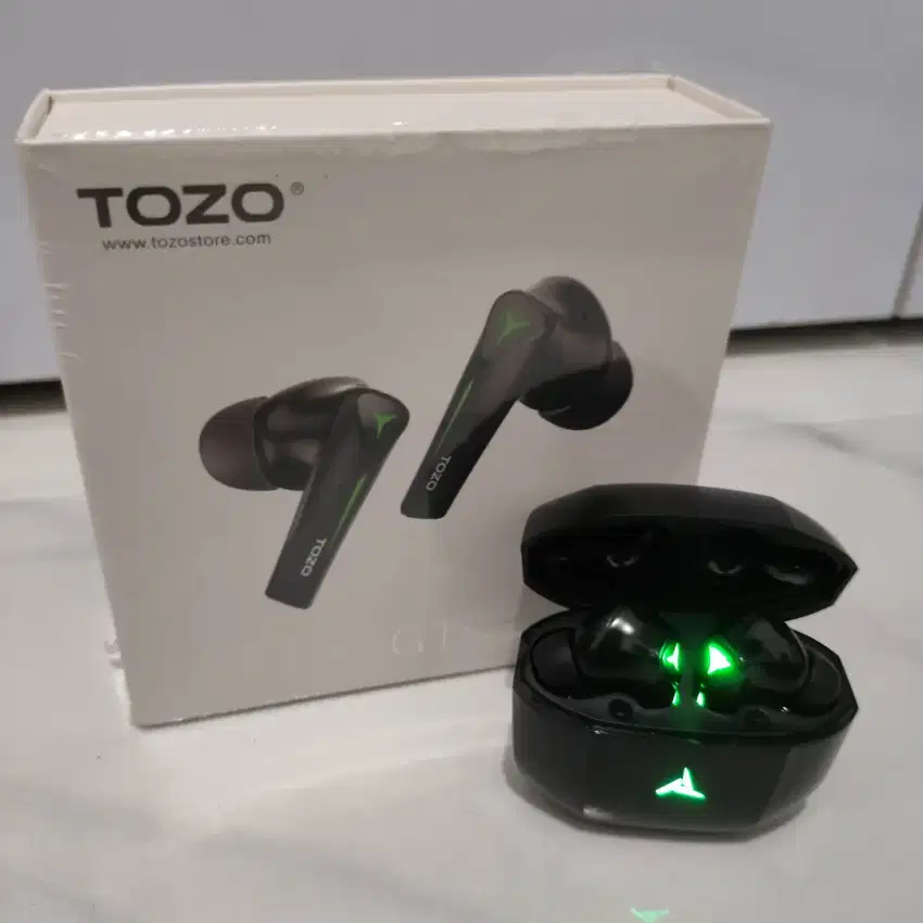 Tozo G1 Wireless Gaming Earbuds with Charging Case preloved