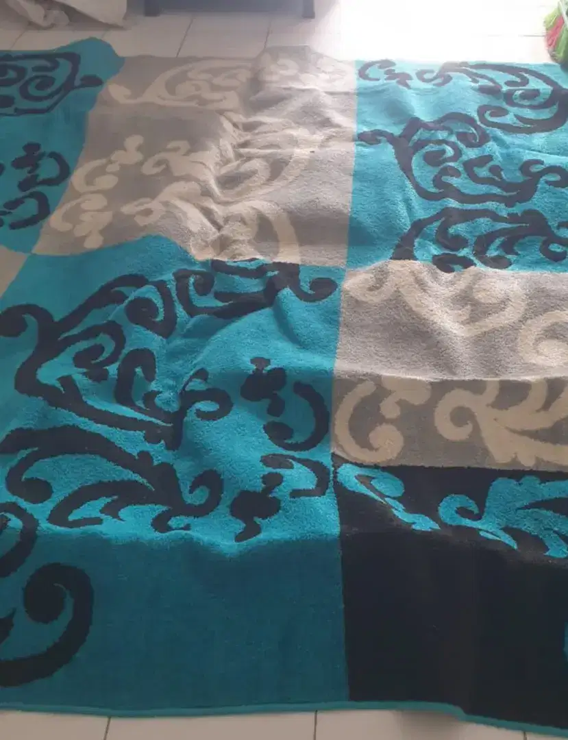 Karpet lantai 3 meter x 3 meter tebal