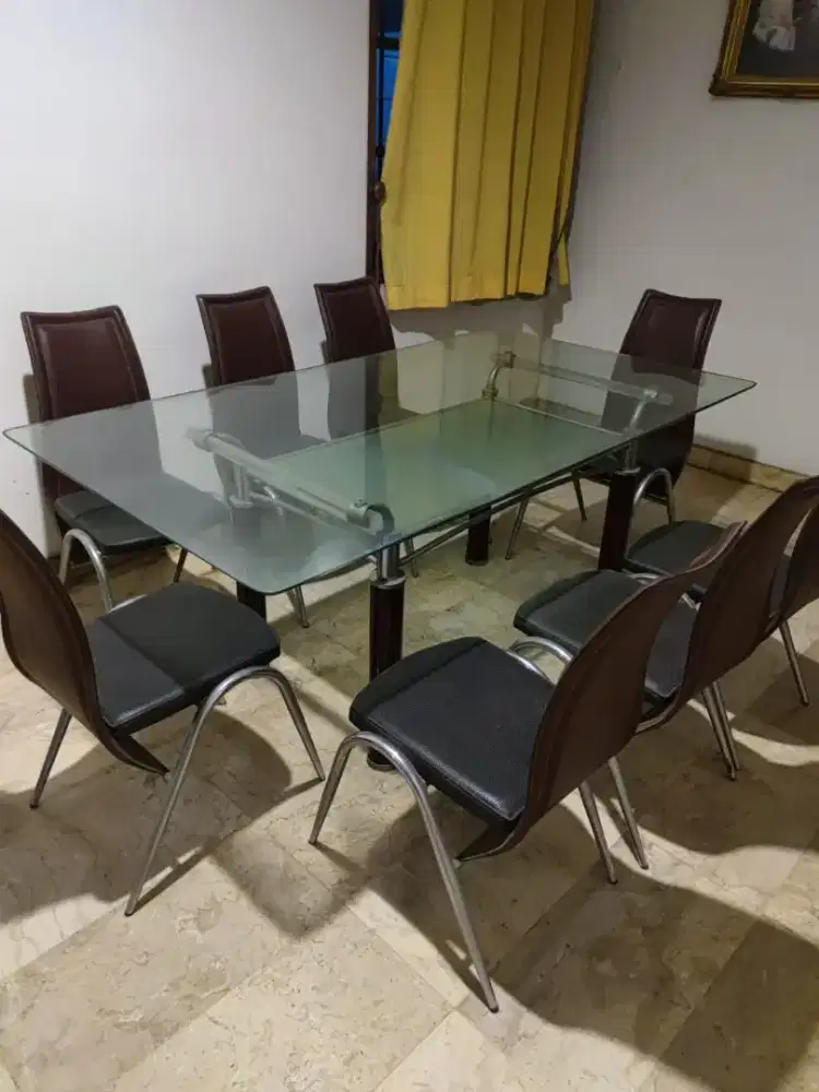 Meja Kaca Besar Untuk Meeting / Rapat / Makan