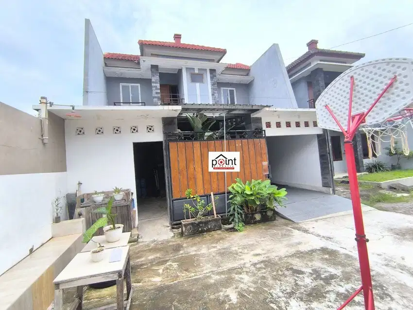 Rumah Cluster 2 lantai Dekat Pintu Tol Klodran Colomadu Solo