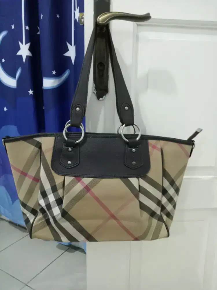 Burberry bag shoulder