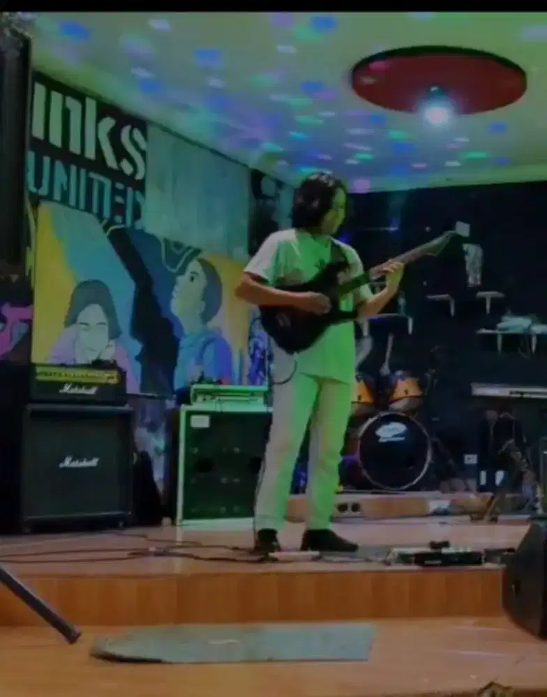 Jasa kursus/private gitar ( datang ke rumah )