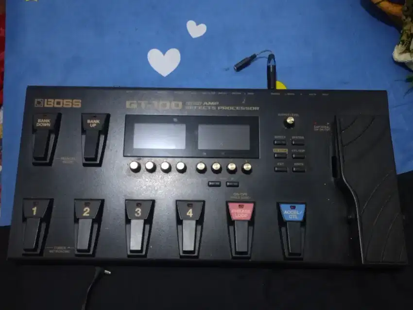 Boss GT 100 / GT100