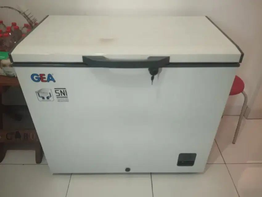 Juql Freezer GEA QB-226 R