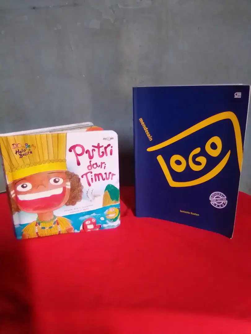 Buku mendesain Logo & Buku cerita anak
