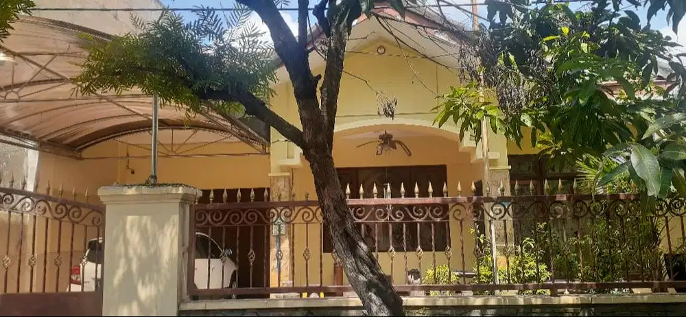 Dijual Komersial Nol Jalan Rumah Gayungsari Surabaya Cocok utk usaha